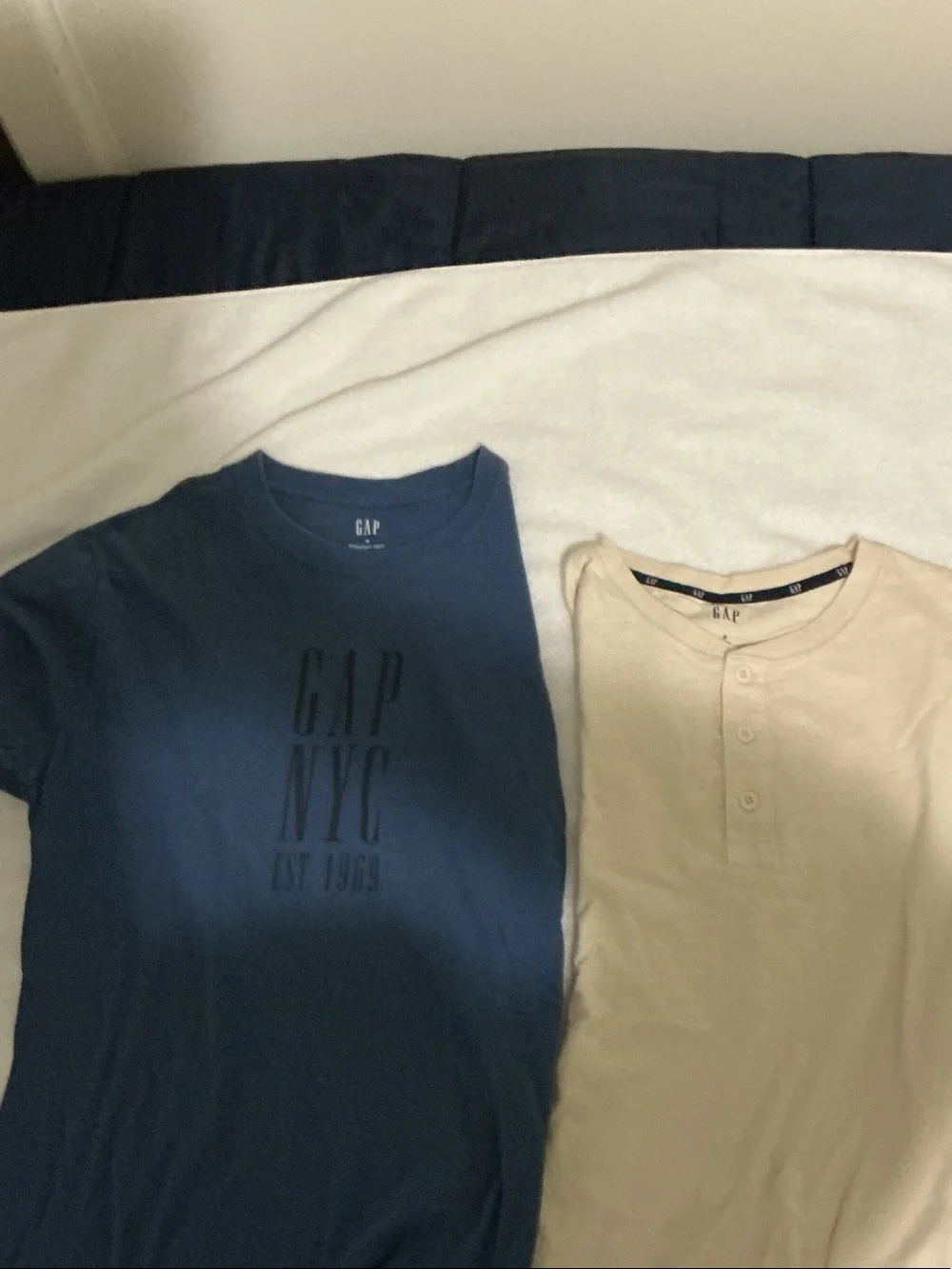 GAP Navy Graphic Tee & Cream Henley Short Sleeve Set